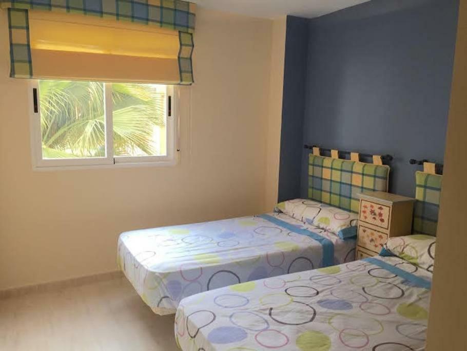 Apartment .apartamento 1a Linea De Playa + Piscina + Parking *