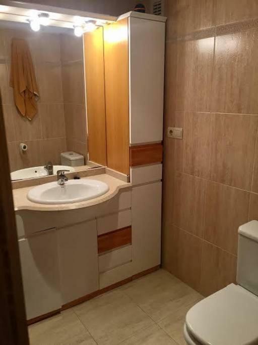 .apartamento 1a Linea De Playa + Piscina + Parking Apartment