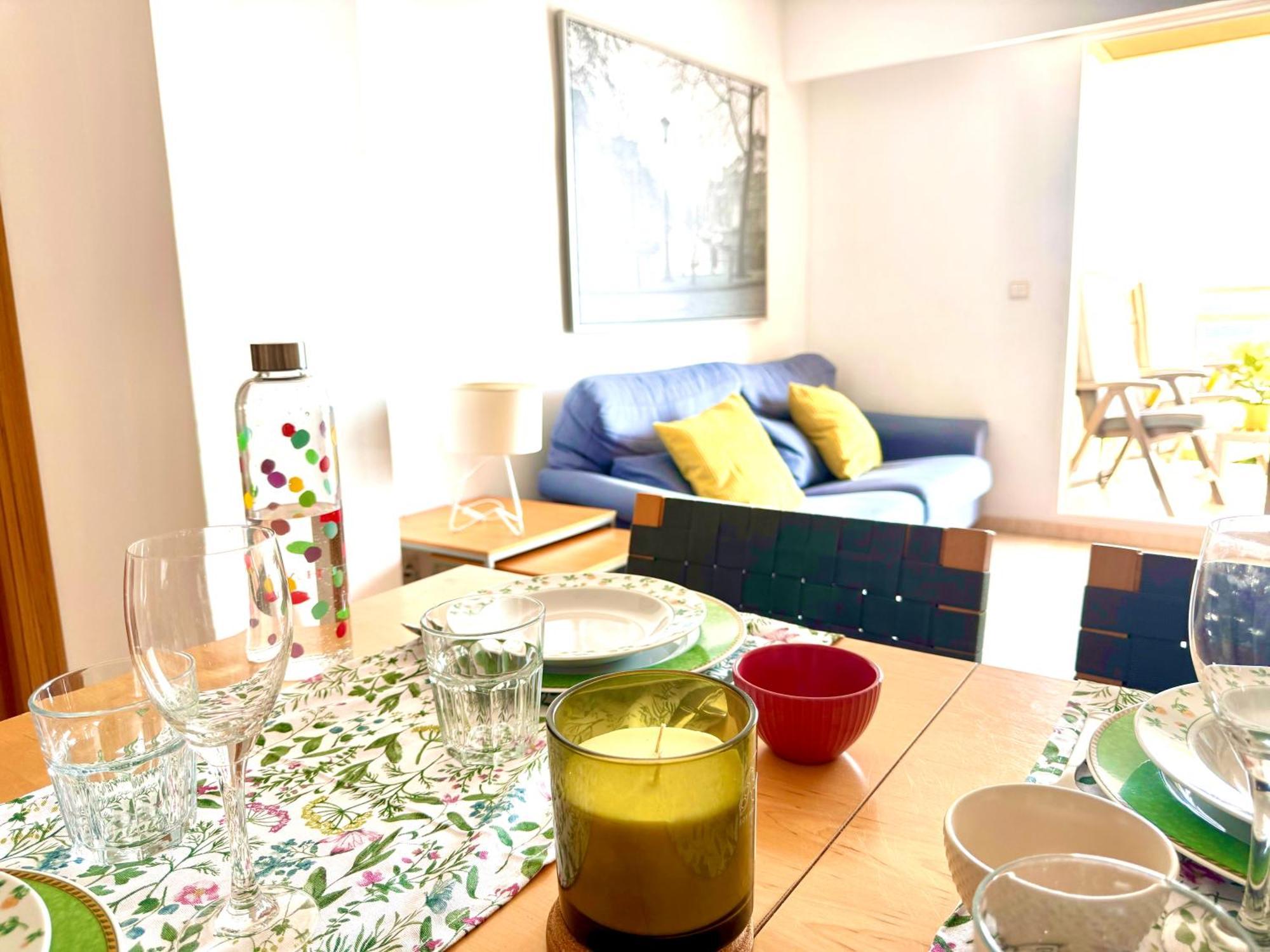 .apartamento 1a Linea De Playa + Piscina + Parking * Daimus